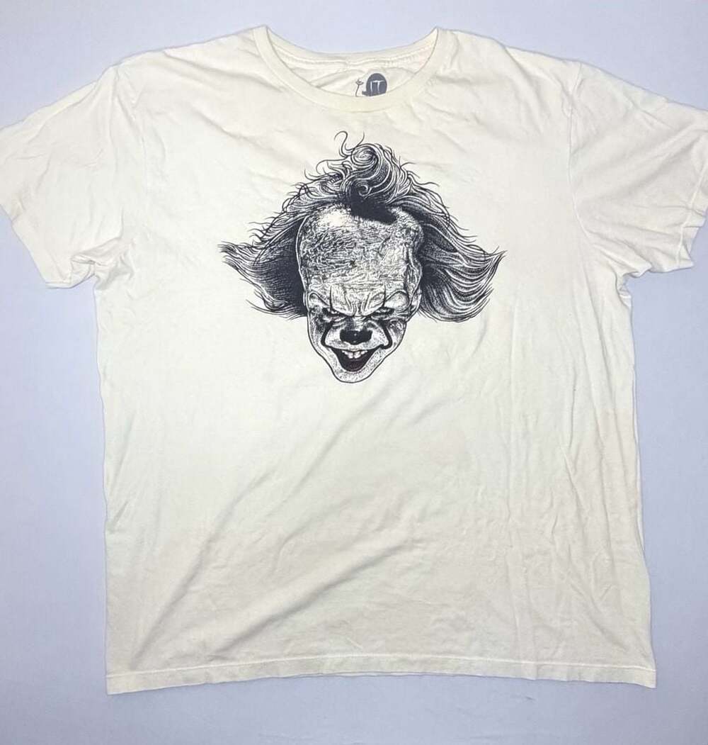 IT Pennywise 'You'll Float Too' Graphic T-Shirt